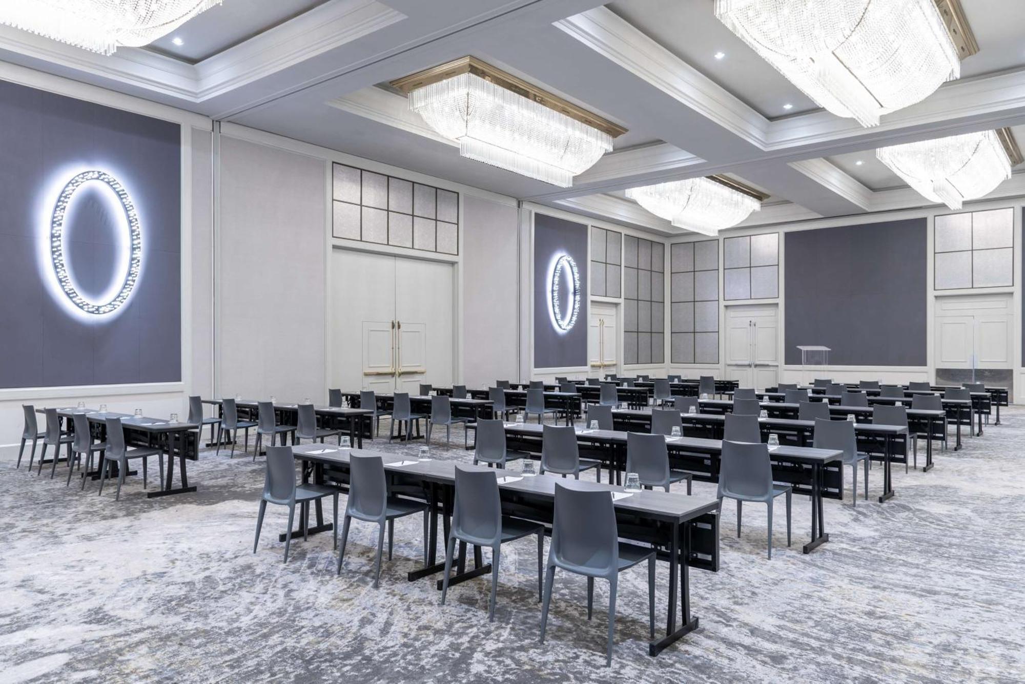Hilton Alexandria Mark Center Exteriör bild